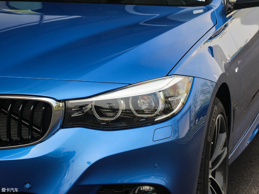 2017R3ϵGT 330i xDrive M\