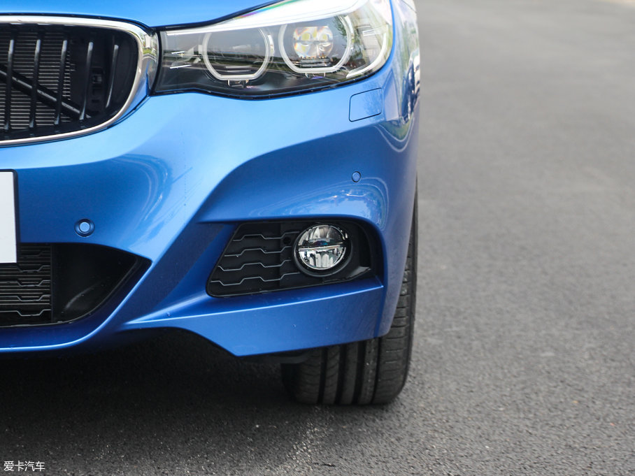 2017R3ϵGT 330i xDrive M\