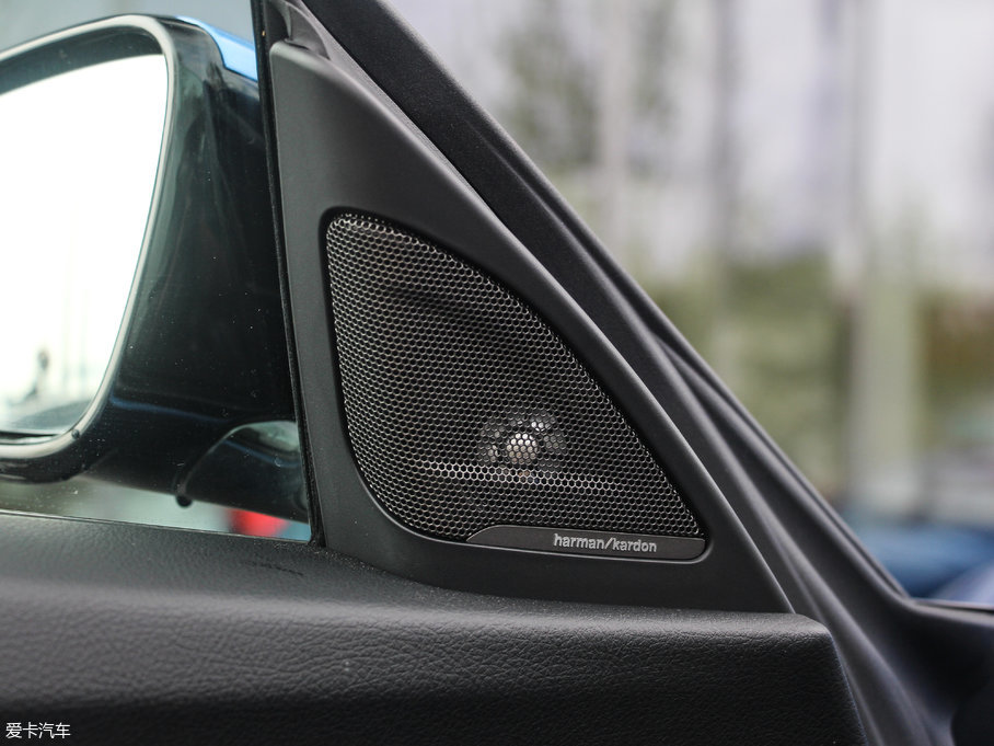 2017R3ϵGT 330i xDrive M\