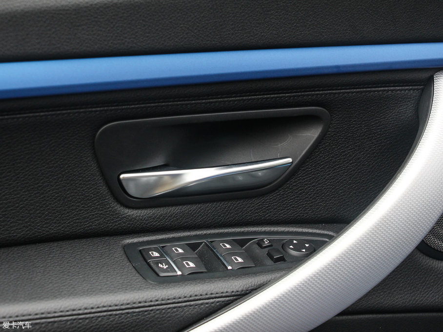 2017R3ϵGT 330i xDrive M\