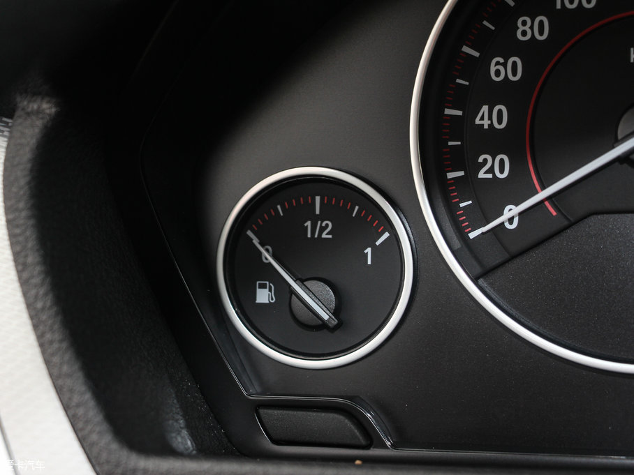 2017R3ϵGT 330i xDrive M\