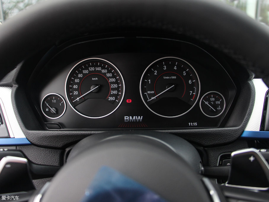 2017R3ϵGT 330i xDrive M\