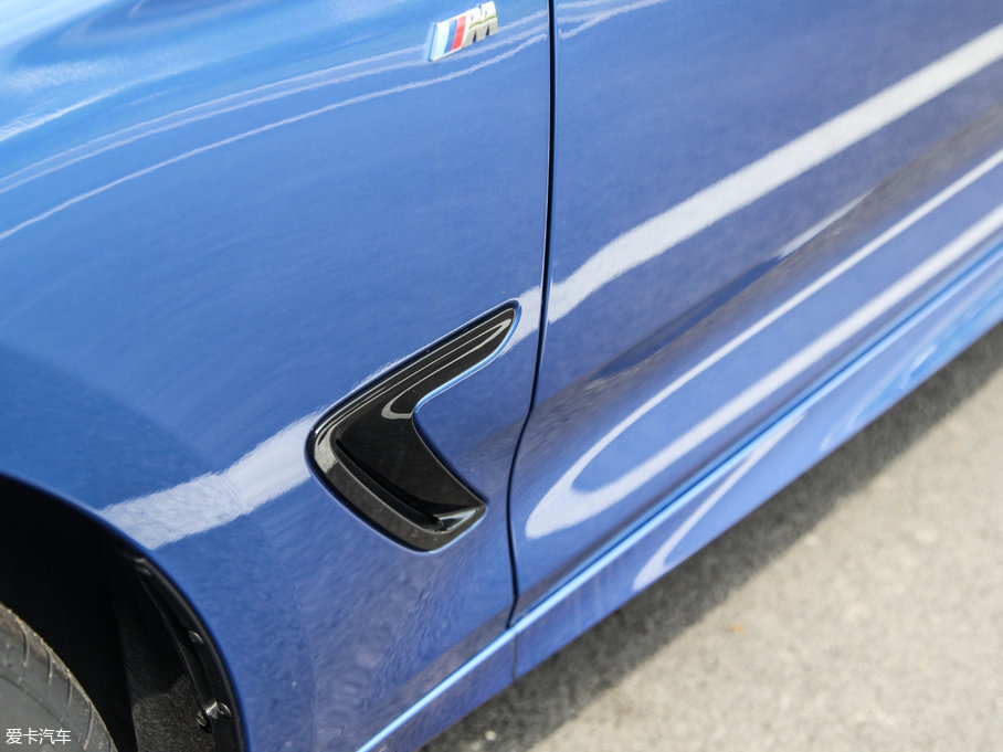 2017R3ϵGT 320i M\