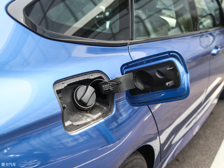 2017R3ϵGT 320i M\