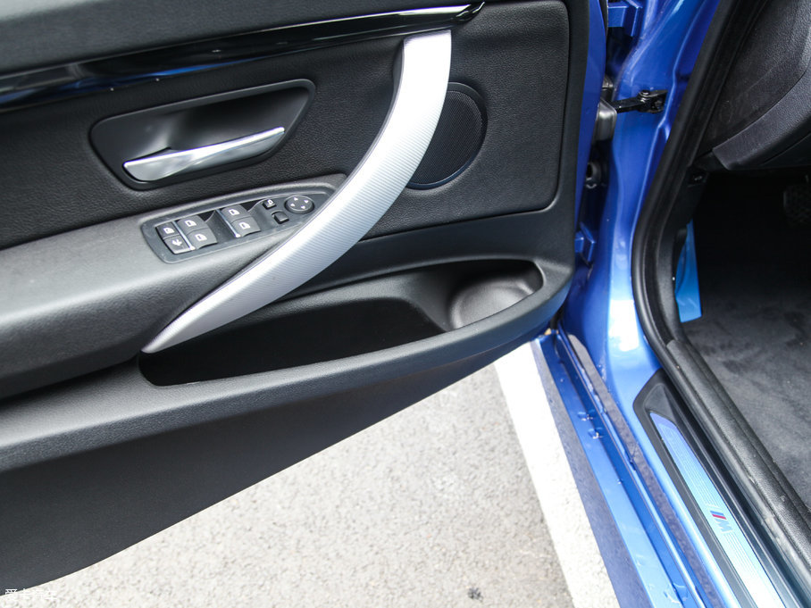 2017R3ϵGT 320i M\