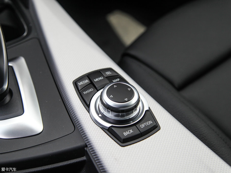 2017R3ϵGT 320i M\