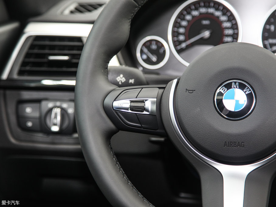 2017R3ϵGT 320i M\