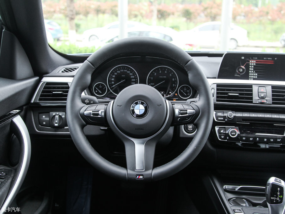 2017R3ϵGT 320i M\(yn)