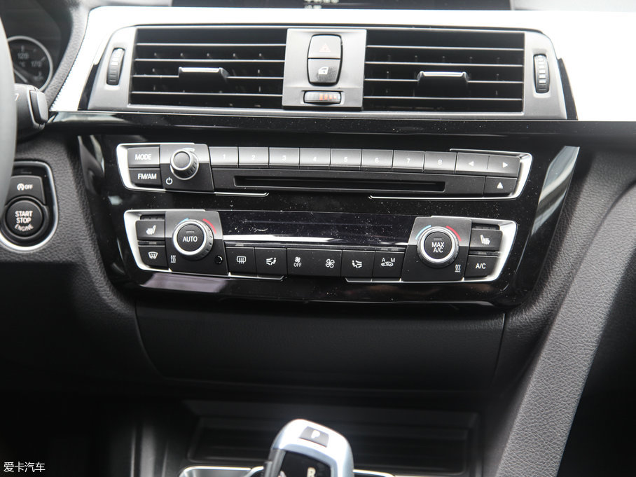 2017R3ϵGT 320i M\