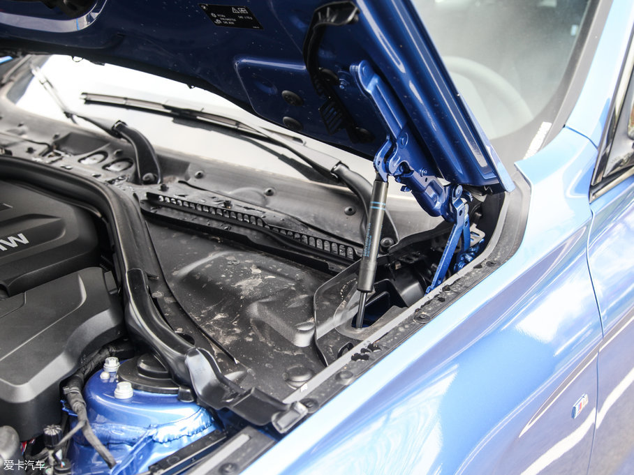 2017R3ϵGT 320i M\