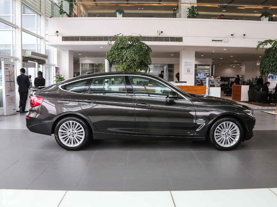 2017R3ϵGT 320i AOӋb