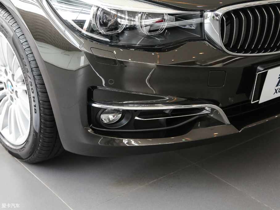 2017R3ϵGT 320i AOӋb