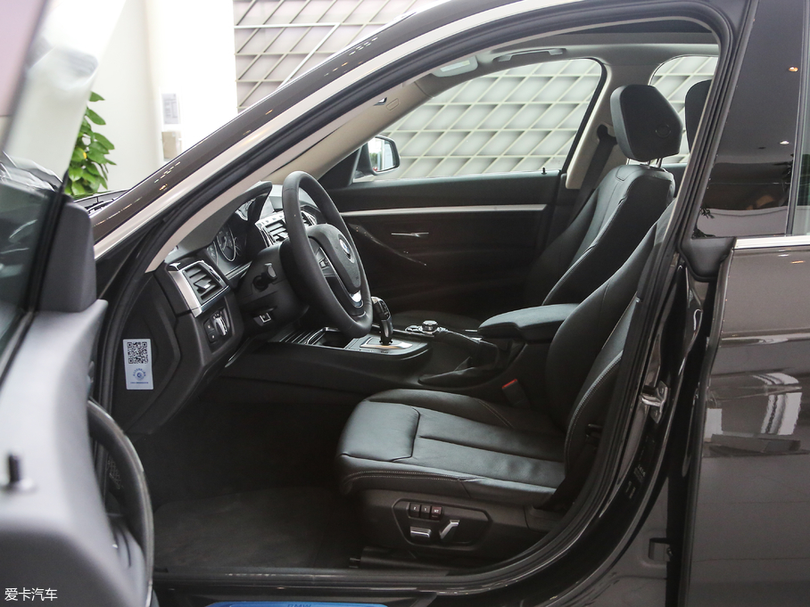 2017R3ϵGT 320i AOӋb