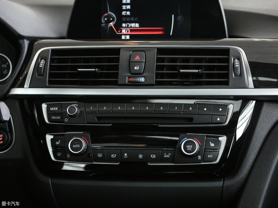 2017R3ϵGT 320i AOӋb