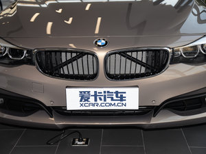 2017款320i 时尚型 中网