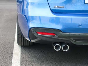 2017330i xDrive M\(yn)(dng) Ś