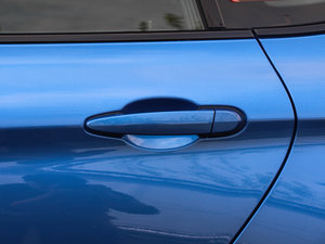 2017330i xDrive M\ ^