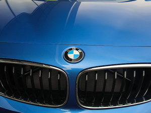 2017330i xDrive M\ ^