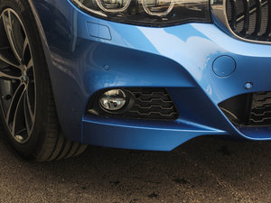 2017330i xDrive M\ ^