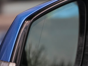 2017330i xDrive M\ g