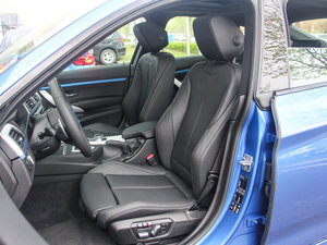 2017330i xDrive M\ {