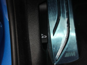 2017330i xDrive M\ п؅^