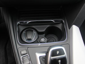 2017330i xDrive M\ п؅^