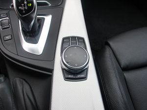 2017330i xDrive M\ п؅^