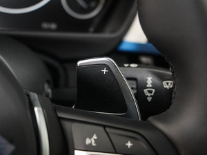 2017330i xDrive M\ п؅^