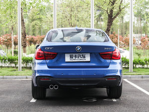 2017款320i M运动型 整体外观