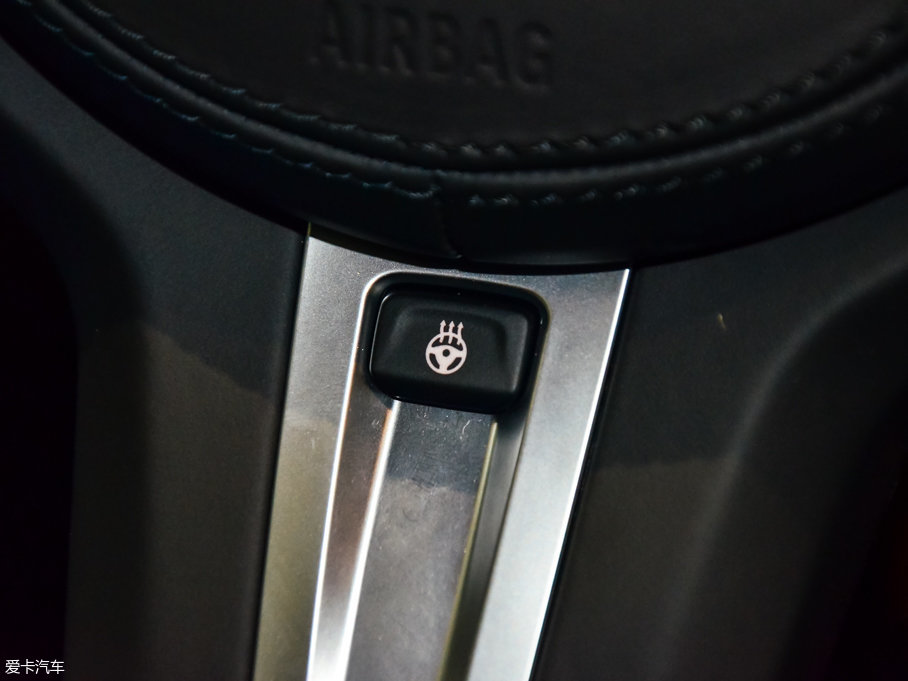 2017R7ϵ M760Li xDrive