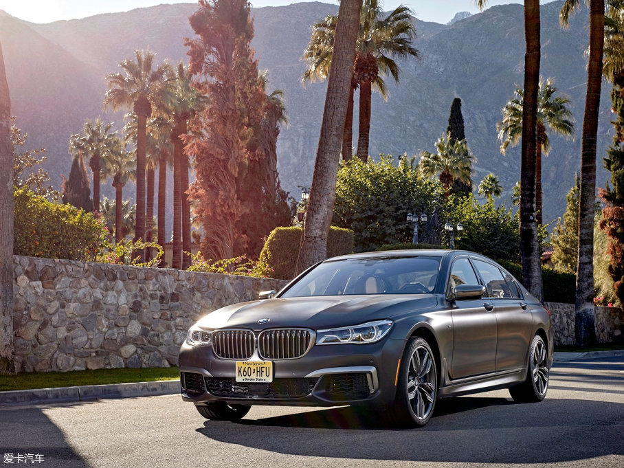 2017R7ϵ M760i xDrive