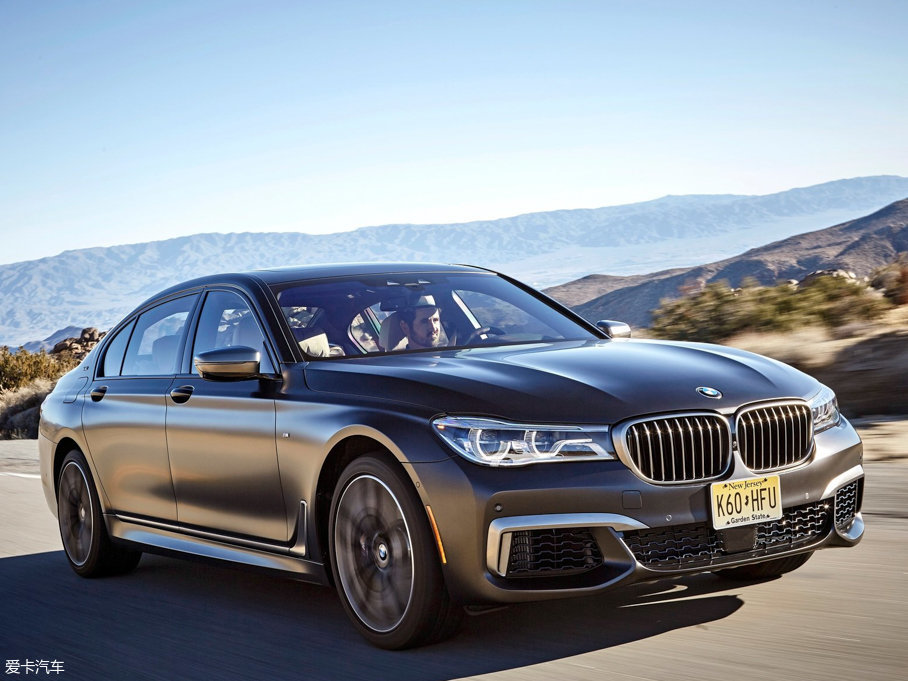 2017R7ϵ M760i xDrive