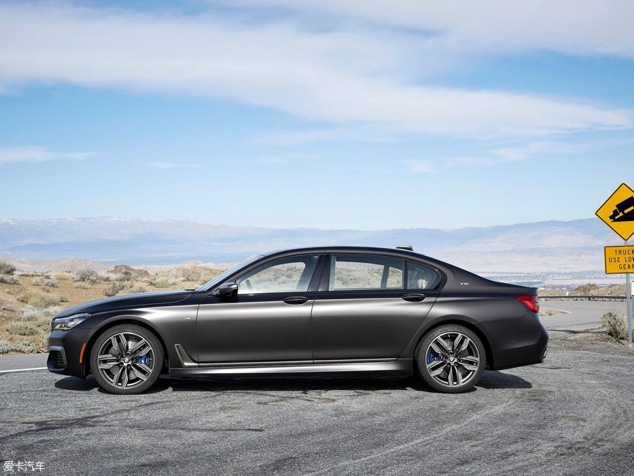 2017款宝马7系m760i xdrive