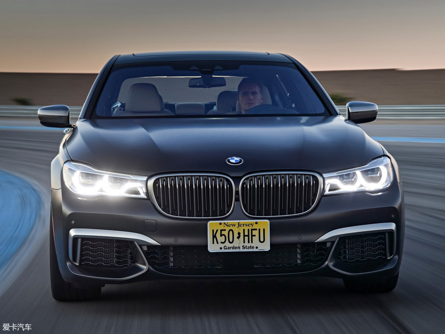 2017��R7ϵ M760i xDrive