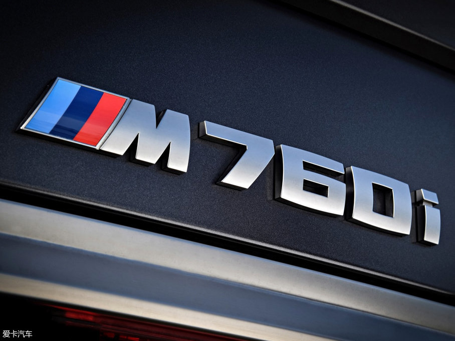 2017R7ϵ M760i xDrive