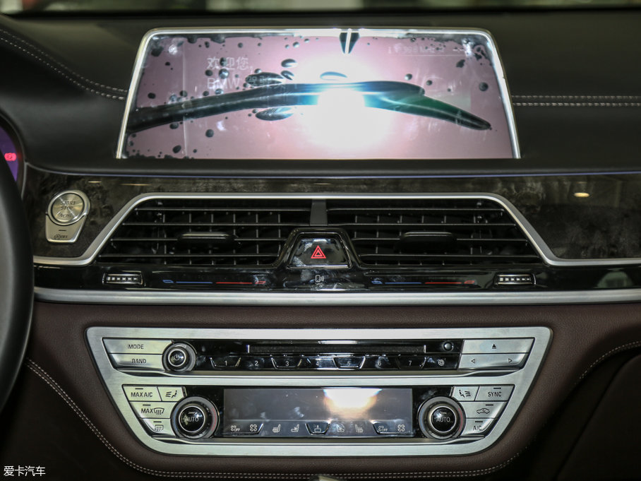 2017R7ϵ 740Li I(lng)