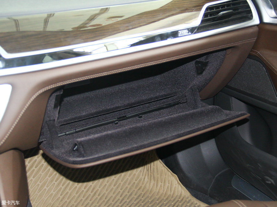 2017R7ϵ 730Li I(lng)