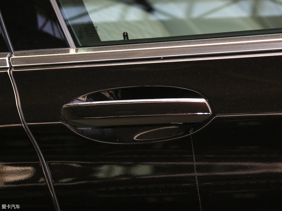 2017R7ϵ 750Li xDrive Իư 