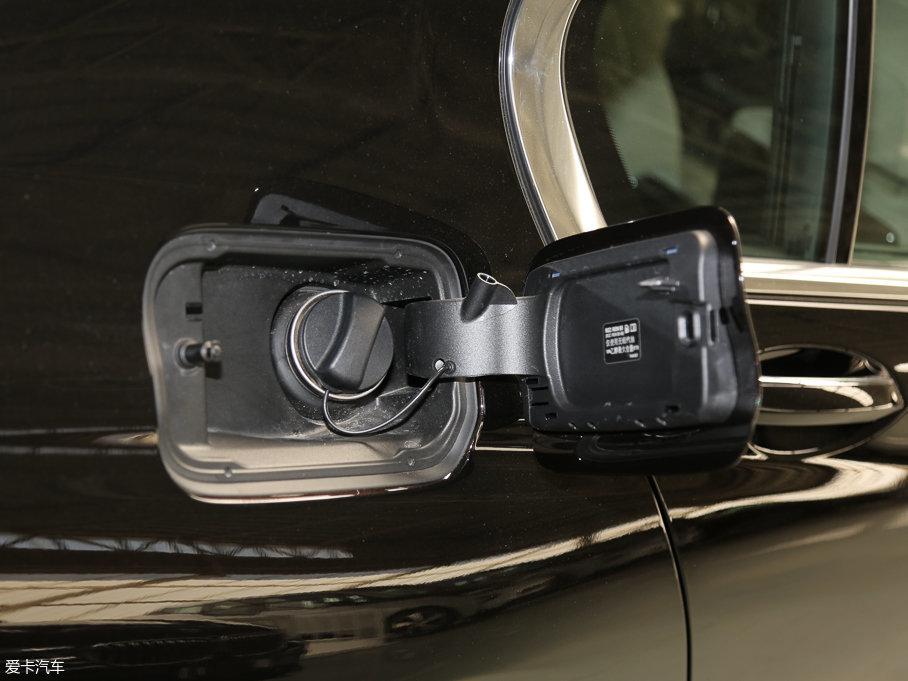 2017R7ϵ 750Li xDrive Իư 