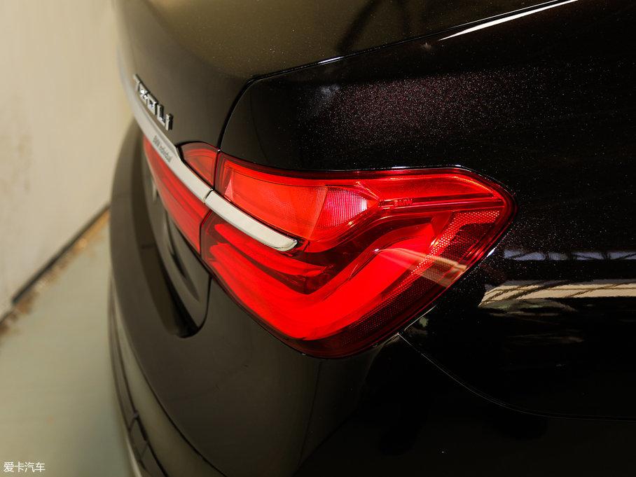 2017R7ϵ 750Li xDrive Իư 