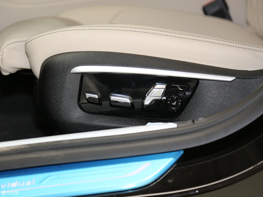 2017R7ϵ 750Li xDrive (g)Իư 