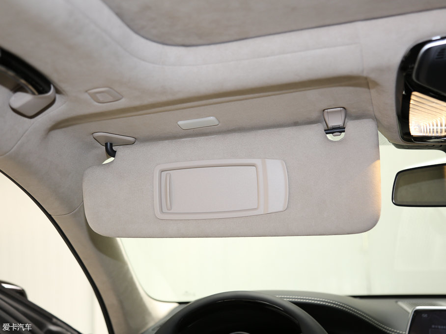 2017R7ϵ 750Li xDrive Իư 