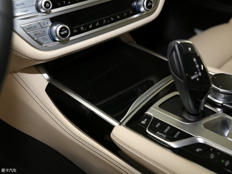 2017R7ϵ 750Li xDrive (g)Իư 