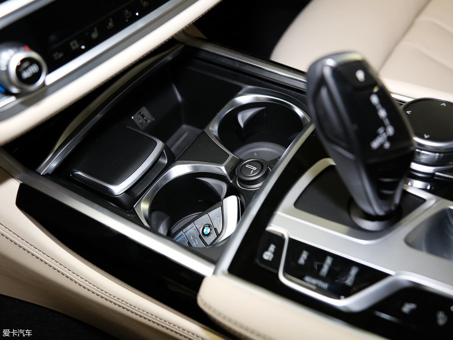 2017R7ϵ 750Li xDrive Իư 