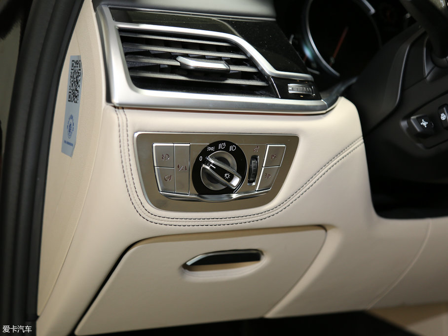 2017R7ϵ 750Li xDrive Իư 