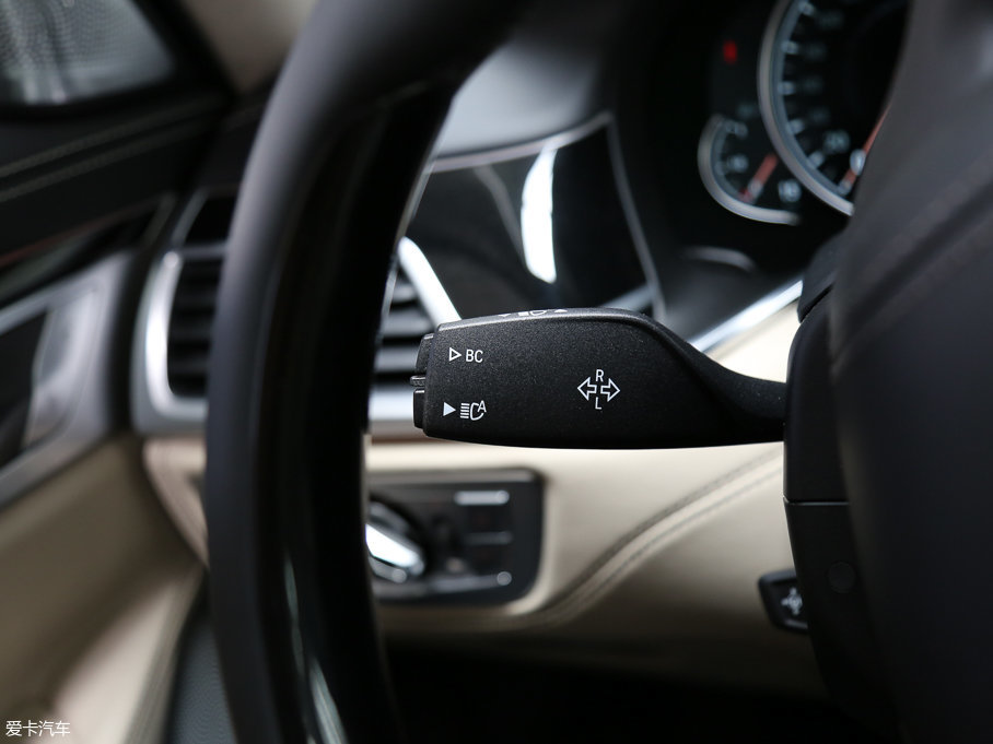 2017R7ϵ 750Li xDrive Իư 