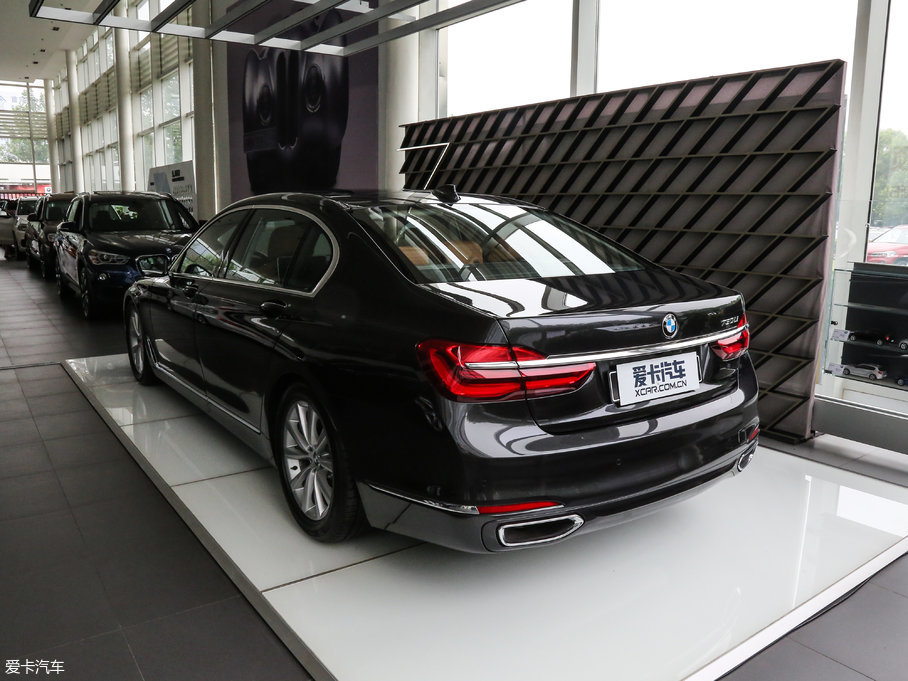 2017款宝马7系 730Li 豪华型