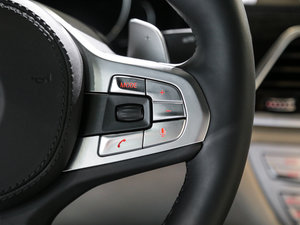 2017M760Li xDrive п؅^(q)