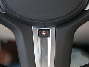 2017M760Li xDrive п؅^(q)